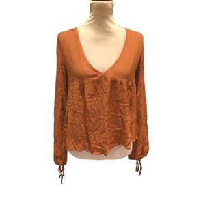 Sadie and Sage Orange V Neck Bkouse Size Small Womens Rayon Breathable Boho